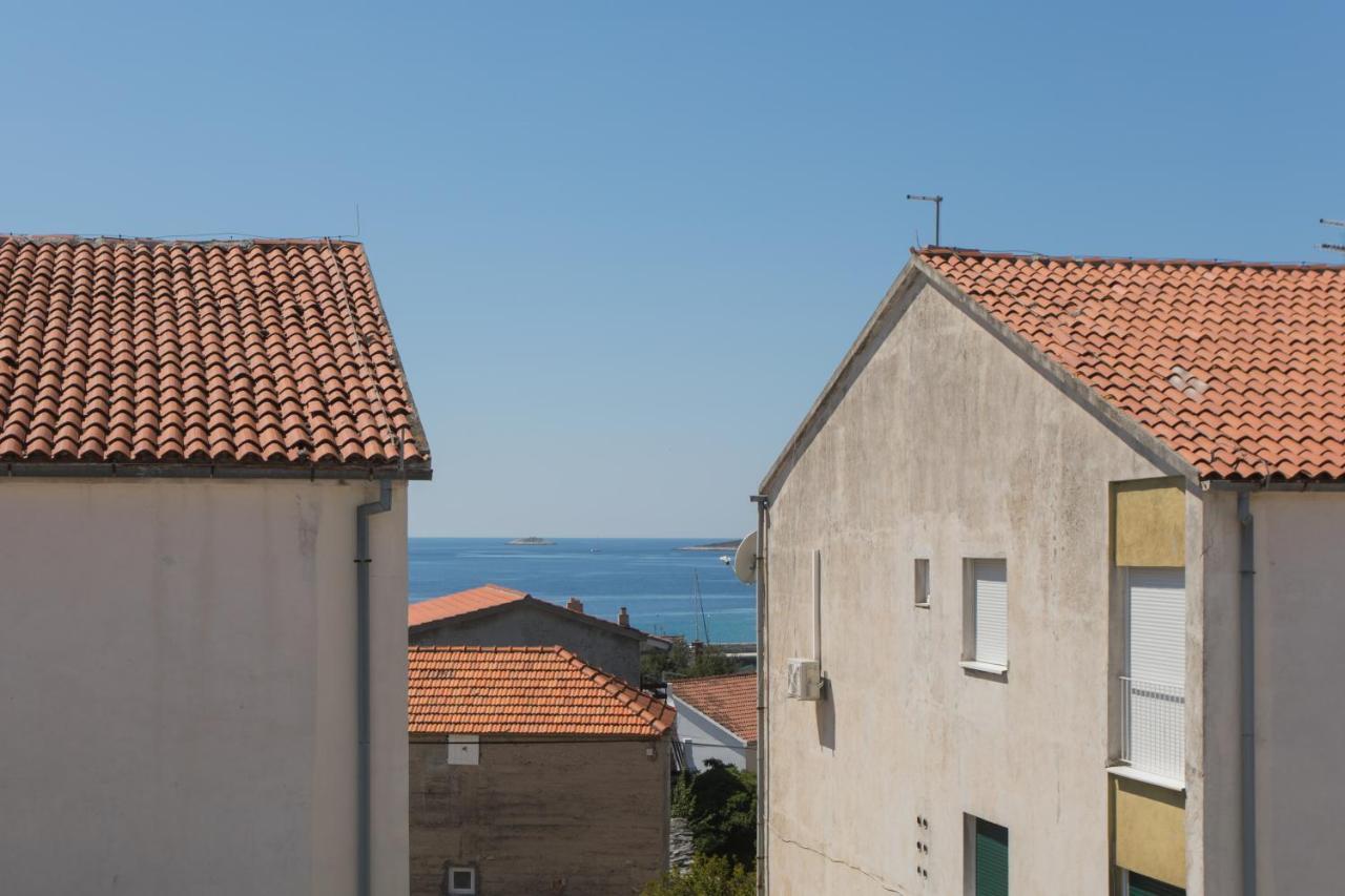 Blue Adria Apartment Primosten Exterior photo
